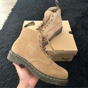 DR MARTENS 101 UB tan leather ankle boots booties shoes women’s 9 new in box